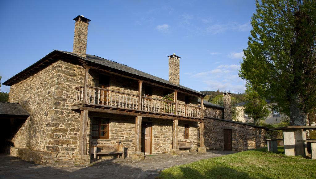 Casa Bouza Guest House Becerreá Exterior foto