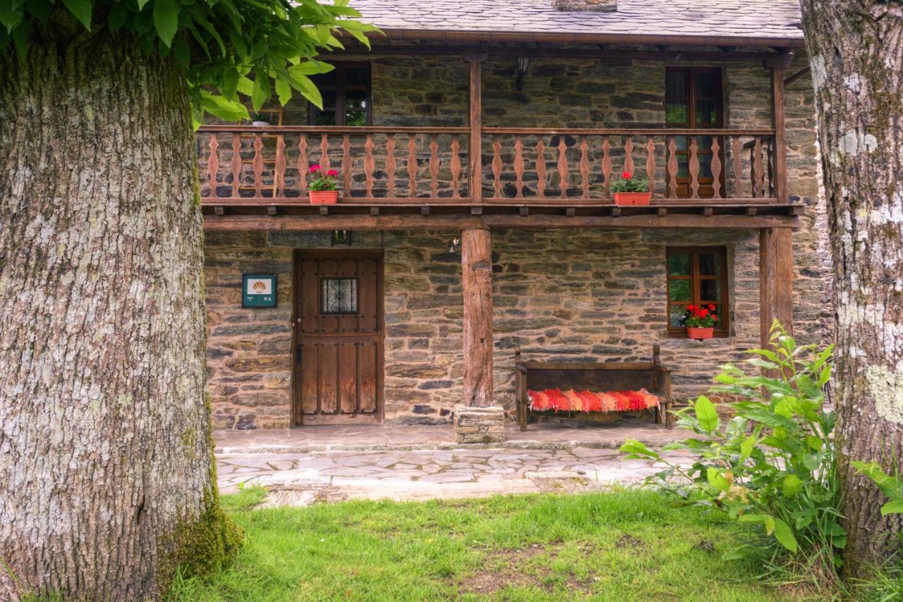Casa Bouza Guest House Becerreá Exterior foto